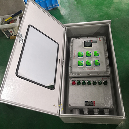 防爆雙門控制箱、氣體防爆控制箱、電機防爆控制箱、天然氣防爆配電箱、煉化廠用防爆照明配電箱