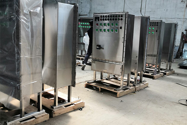 防爆正壓柜，防爆控制柜，化工廠防爆配電柜，油罐區(qū)防爆控制柜