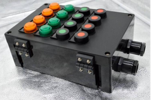 防爆防腐配電箱，化工防腐控制箱，粉塵防腐配電箱，油罐區(qū)防爆防腐控制箱，倉庫防爆防腐控制箱，現(xiàn)場(chǎng)防爆防腐控制箱，氣體防爆防腐控制箱